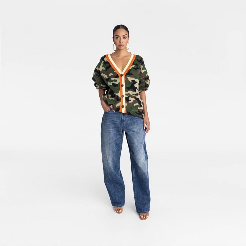 KBB by KAHLANA Women's 'The Slouchy Cardigan' - Olive Camo Size Small - Picture 3 of 11